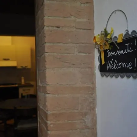 Casina Di Silvana Con Parcheggio Appartement